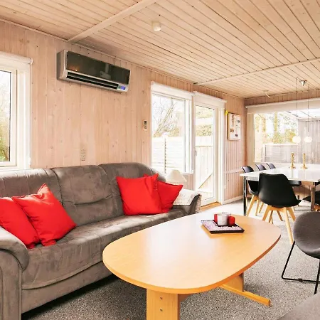 7 Person Holiday In Vakantiehuis *